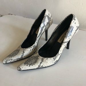 Steve Madden Tarrah Heels